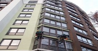 Установка крыши на балкон Ефремов цена от 1059 руб. м/2.
